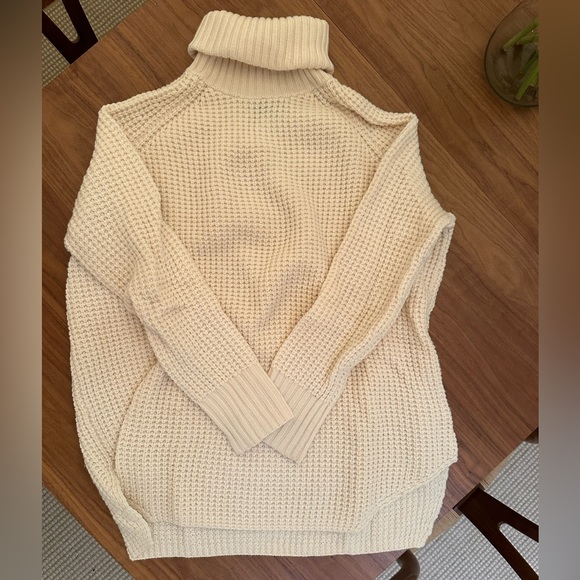 HATCH ∙ Cream Turtleneck Sweater - Size O/S - Picture 2 of 3